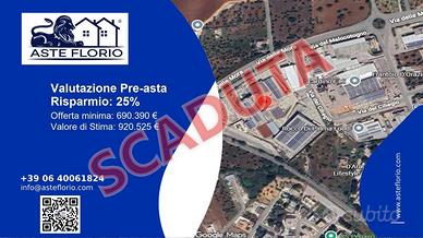 Immobile in asta di 684 m² con più di 5 locali a C