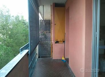 Molassan prima con due camere balcone e posto auto