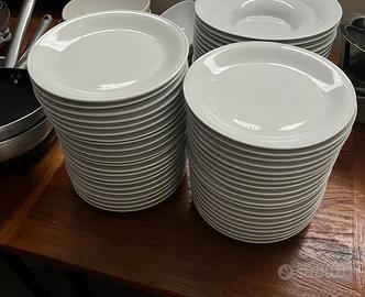 Stock di piatti