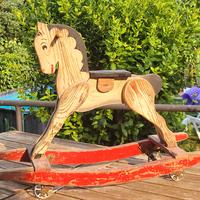 cavallo a dondolo ANNI in legno dipinto