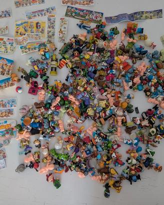 Lotto stock sorpresine Kinder e altro