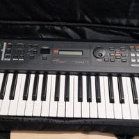 Sintetizzatore Yamaha mx61