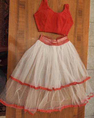 Gonna in tulle bianco bordata con top
