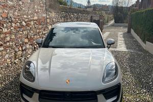 Porsche Macan 2.0 benzina 22
