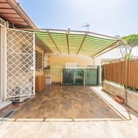 soluzione indipendente al piano terra con giardin
