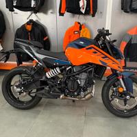 KTM 125 Duke - MY 2025