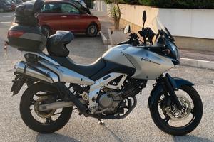 Suzuki V Strom DL 650 - 2004