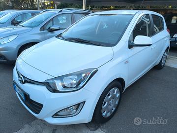 Hyundai i20 1.2 5p. Econext Sound Edition