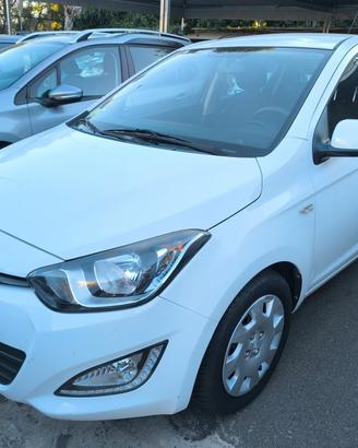Hyundai i20 1.2 5p. Econext Sound Edition