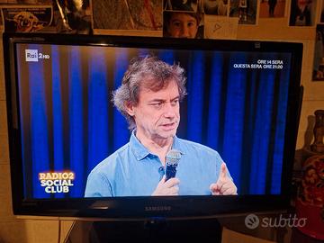 Tv Samsung 2333HD 23 pollici