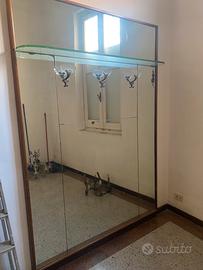 Specchiera attaccapanni