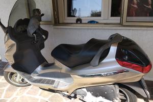 scooter Piaggio X8 