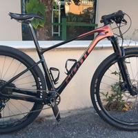 Giant xtc 29"