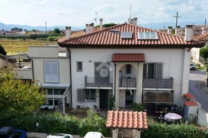 5 LOCALI A CAMPI BISENZIO