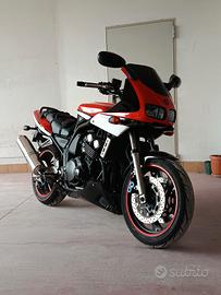 Yamaha Fazer 600