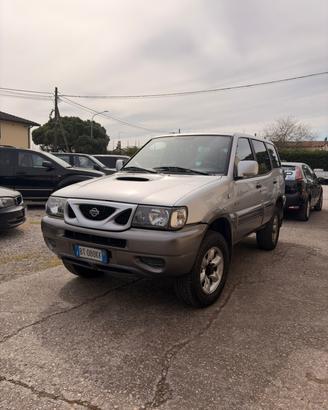 Nissan Terrano II 2.7 Tdi 5 porte Luxury+gancio tr