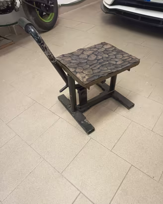 Cavalletto sollevatore pit bike