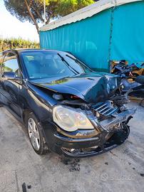 VW Polo 1.9 tdi Sportline 130cv - sinistrata