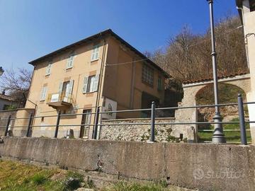 Casa indipendente centro paese