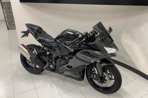 Kawasaki Ninja ZX-4 RR 2026