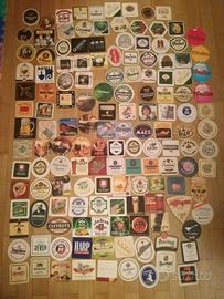 Circa 330 sottobicchieri unici