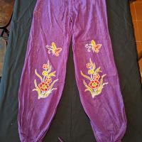 Pantaloni con tessuti di Bali