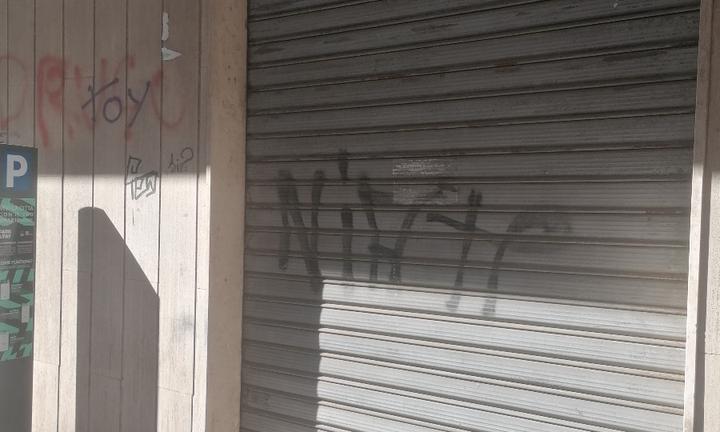 600663 Negozio in pieno Centro a Crotone