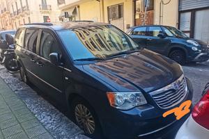 Lancia Voyager