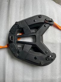 Portapacchi / bauletto Givi per Africa Twin 1000