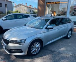 Skoda Superb 2.0 TDI 150 CV DSG Wagon Executive