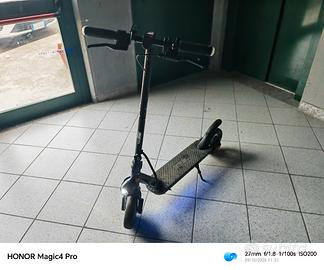Monopattino elettrico 