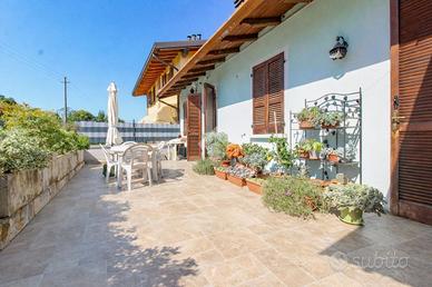 4 LOCALI A VILLANUOVA SUL CLISI