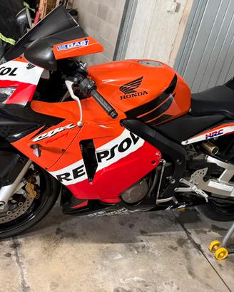 CBR RR 600
