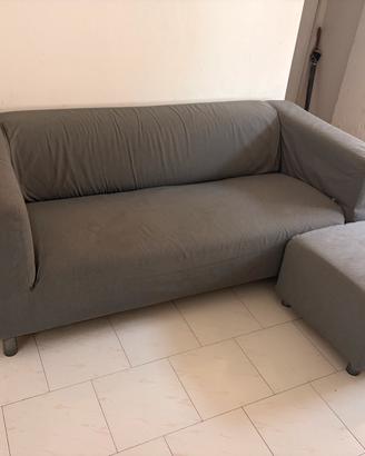 Divano e pouf ikea fodera grigia e rossa