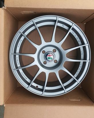 4 cerchi Nuovi 17 Alfa romeo Mito
