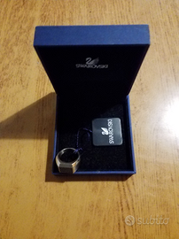 Anello uomo SWAROVSKY Acciaio Cristalli