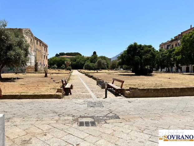 PIAZZA MAGIONE: MONOVANO RISTRUTTURATO