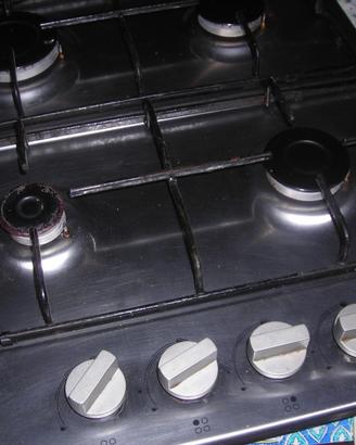 piano cottura a gas