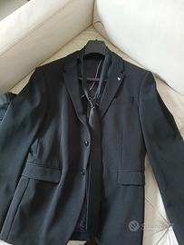 Completo uomo  nero Zara 