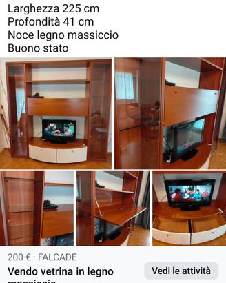 Vetrina in legno massiccio