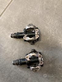 Pedali shimano