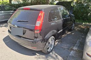 fiesta 1400 16v automatica  difetto al cambio