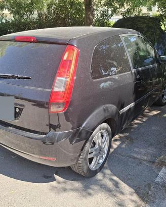 fiesta 1400 16v automatica  difetto al cambio