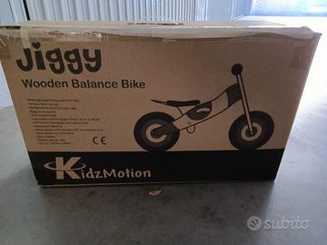 Kidzmotion Jiggy Wooden Balance Bike