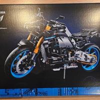 LEGO 42159 – Yamaha MT-10 SP