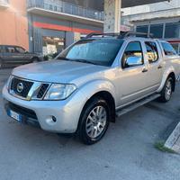 Nissan Navara 3.0 dCi 4 porte Double Cab LE V6