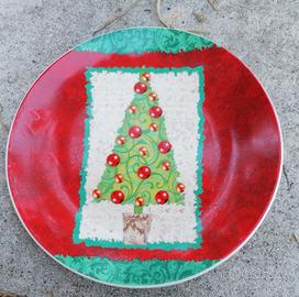 Piatto di porcellana natalizio