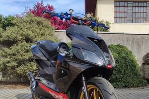 aprilia sr factory