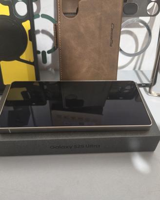 Samsung Galaxy S25 Ultra 1TB +tantissimi accessori