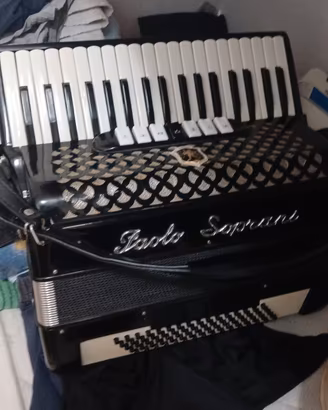 Fisarmonica Paolo Soprani 80 bassi  junior